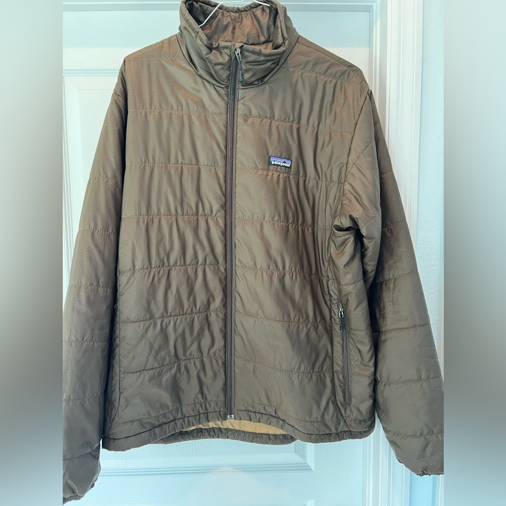 Patagonia Micro Puff Jacket in Brown, Mens XL.